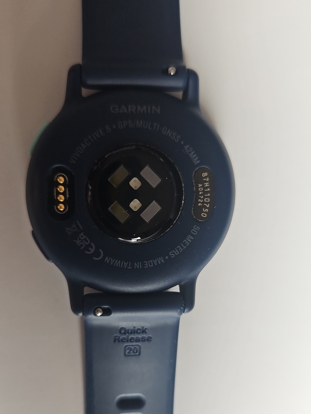 Garmin Vivoactive 5 Health and Fitness GPS Smartwatch - Picture 10 of 11